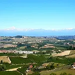 Bellavista Alba, Bed & Breakfast Alba (Piedmont)