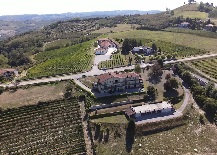 Bellavista Alba, Panzió 4*