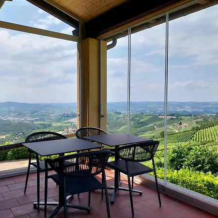 Bellavista Alba, Bed & Breakfast
