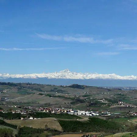 Bellavista Alba, Bed & Breakfast