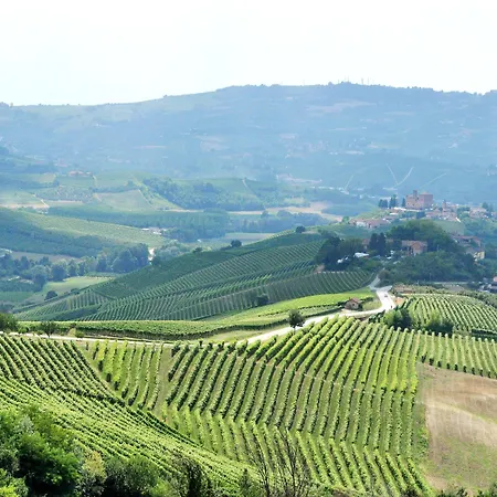 Bed & Breakfast Bellavista Alba, 4*