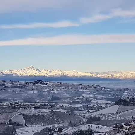 Bed & Breakfast Bellavista Alba, 4*