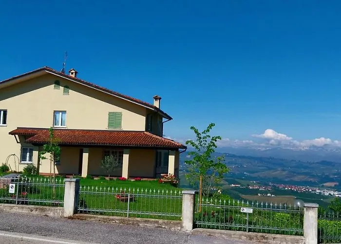 Bellavista Alba, Couette-café Alba (Piedmont)
